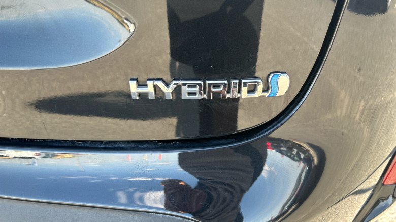 Toyota Yaris Cross 1.5 Hybrid Design 5dr CVT Hybrid Estate